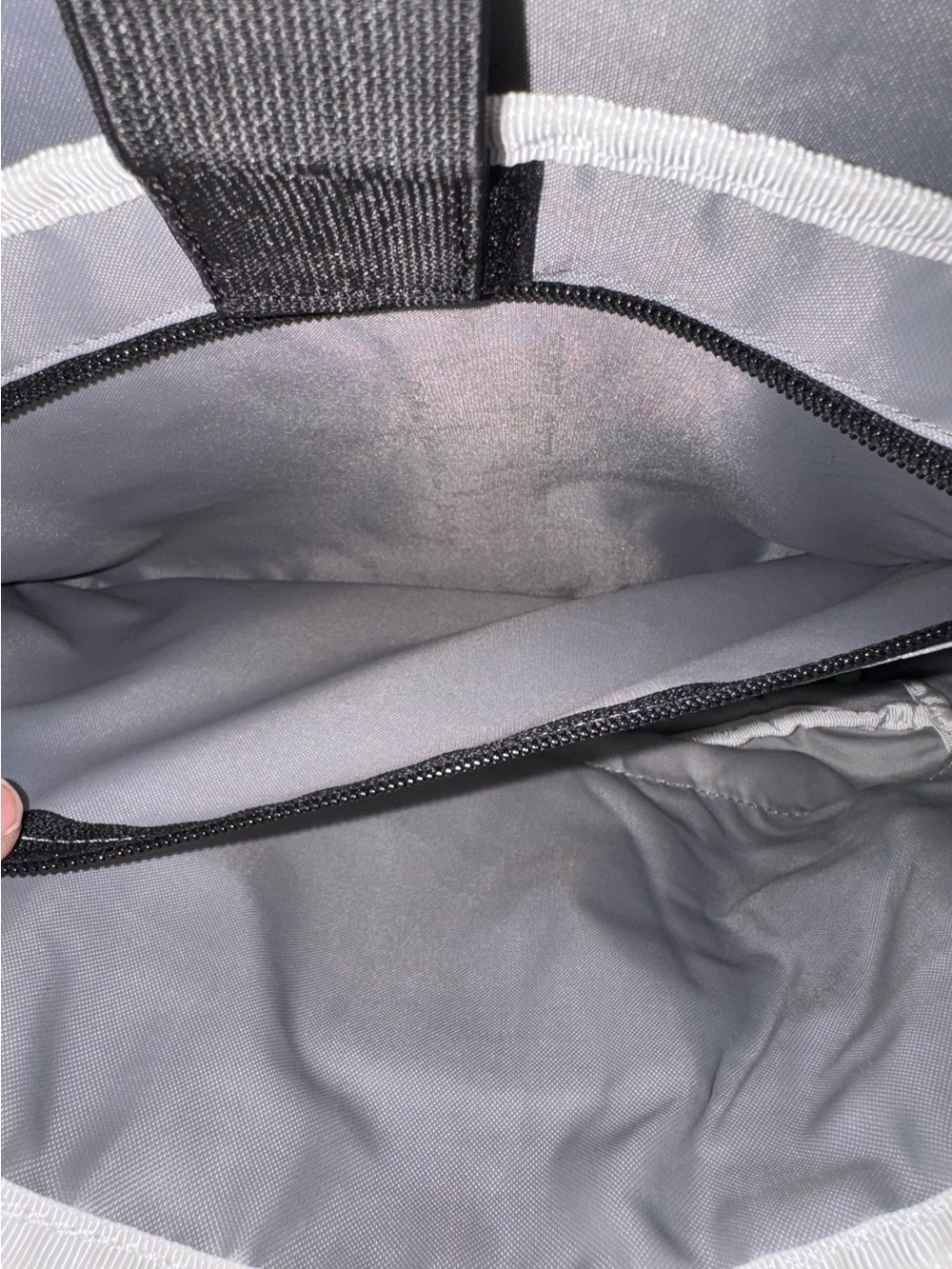 Eddie Bauer Gray & Black Crossbody Computer Bag EUC - Picture 11 of 16